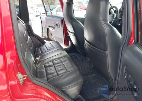 2001 Jeep Cherokee Sport z USA, uszkodzony, nr VIN 1J4FF48S11L605337